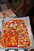 Herkese özel pizza malzemesi.