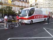 Cofidis takım minibüsü.